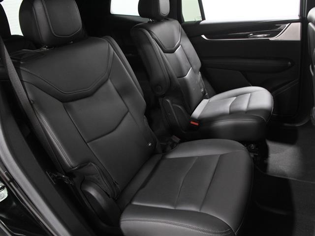 used 2022 Cadillac XT6 car, priced at $34,990