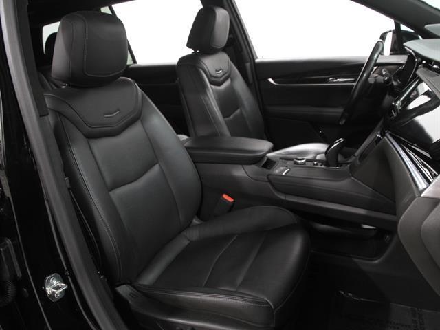 used 2022 Cadillac XT6 car, priced at $34,990