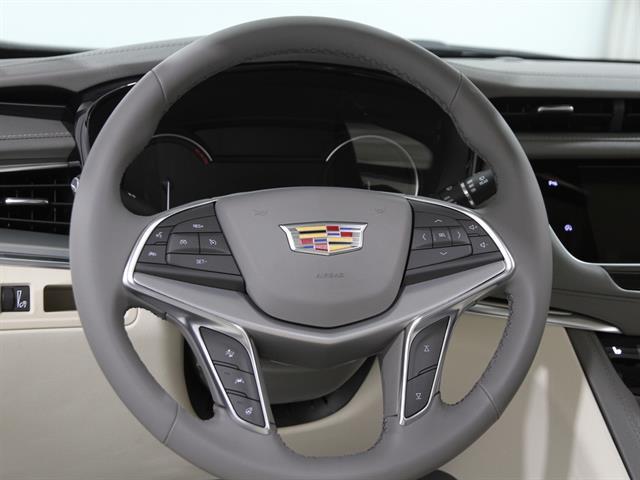 new 2025 Cadillac XT5 car, priced at $54,740