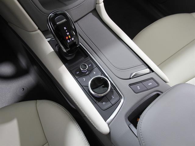 new 2025 Cadillac XT5 car, priced at $54,740