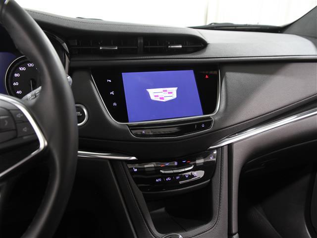 used 2022 Cadillac XT5 car, priced at $37,777