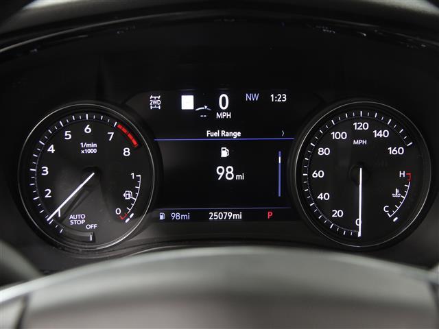used 2022 Cadillac XT5 car, priced at $37,777