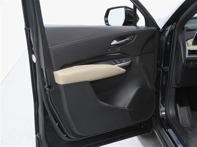 new 2025 Cadillac XT4 car, priced at $47,865