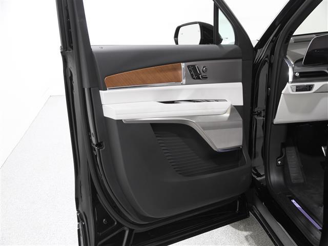 new 2026 Cadillac VISTIQ car, priced at $81,365