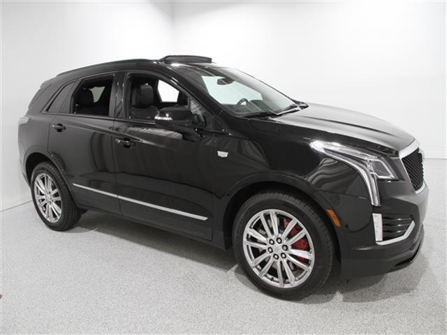 used 2022 Cadillac XT5 car, priced at $32,995
