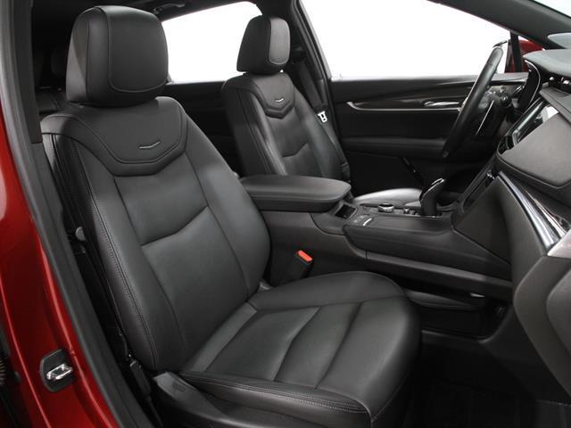 used 2023 Cadillac XT5 car, priced at $36,995