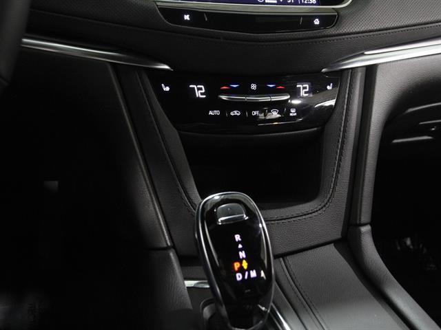 used 2024 Cadillac XT5 car, priced at $36,995