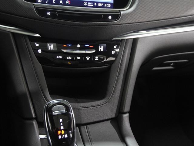 new 2026 Cadillac XT5 car, priced at $60,520