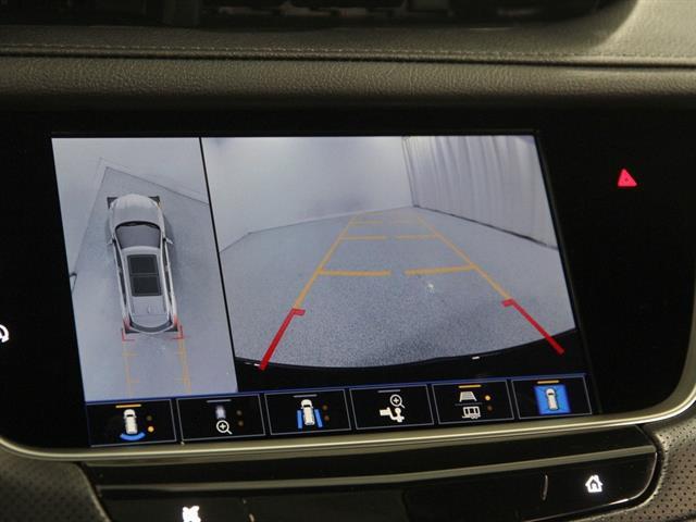 new 2026 Cadillac XT5 car, priced at $60,520