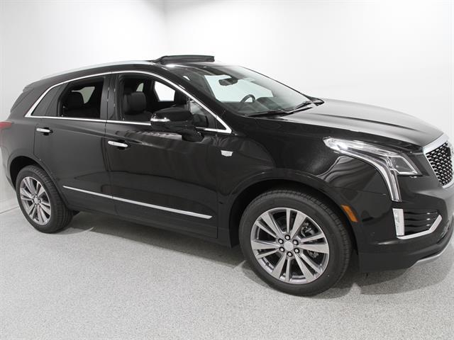 new 2026 Cadillac XT5 car, priced at $60,520