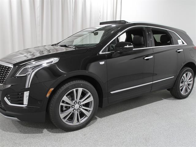 new 2026 Cadillac XT5 car, priced at $60,520