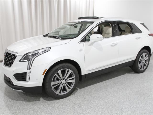 new 2025 Cadillac XT5 car
