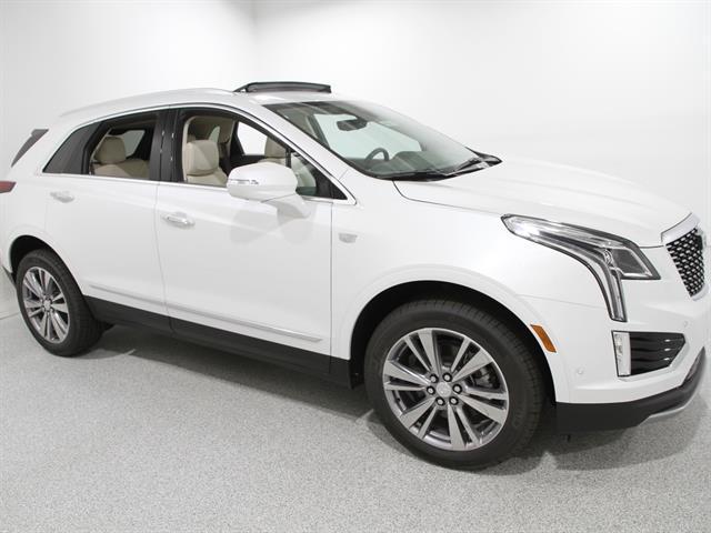 new 2025 Cadillac XT5 car