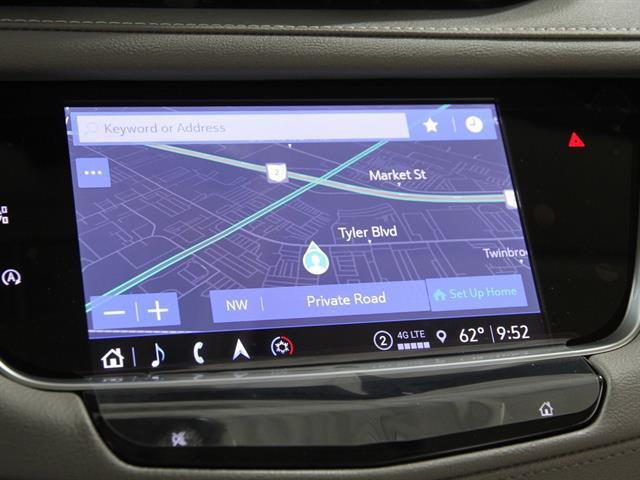 new 2025 Cadillac XT5 car