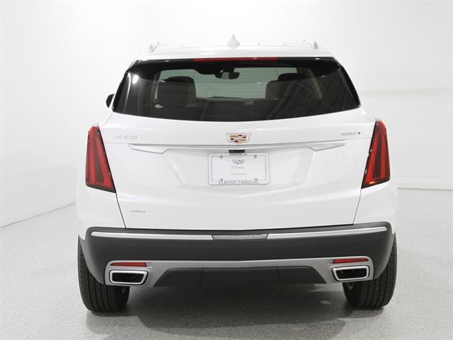 new 2025 Cadillac XT5 car