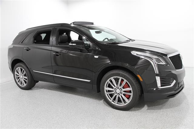 new 2025 Cadillac XT5 car, priced at $56,890