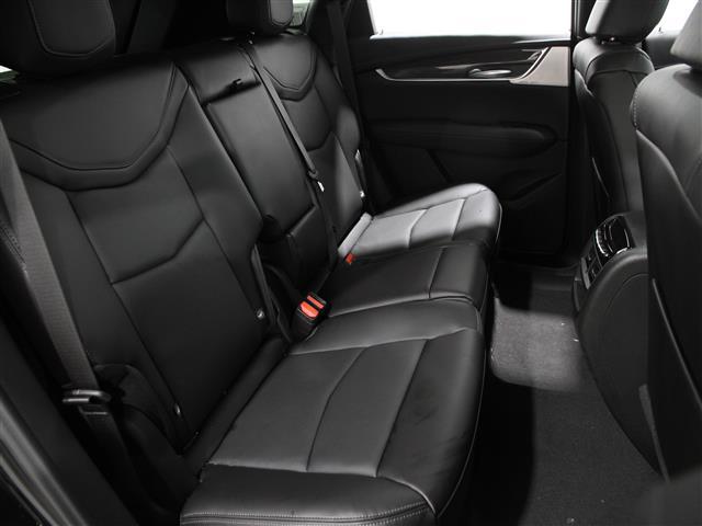 new 2025 Cadillac XT5 car, priced at $58,380
