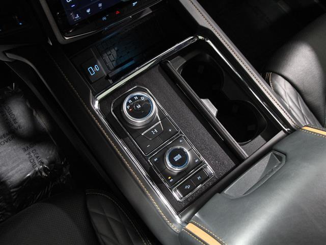 used 2023 Ford Expedition car, priced at $52,995