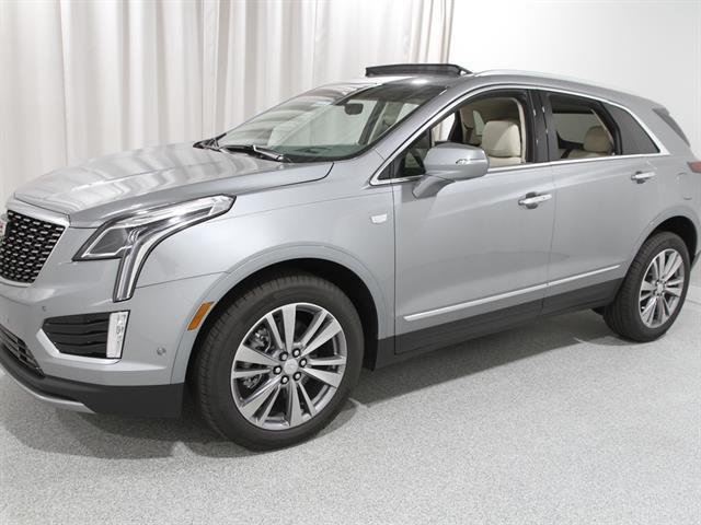 new 2025 Cadillac XT5 car, priced at $58,140