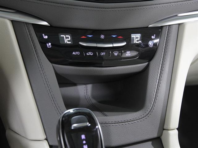 new 2025 Cadillac XT5 car, priced at $58,140