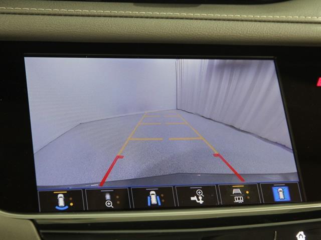 new 2025 Cadillac XT5 car, priced at $58,140