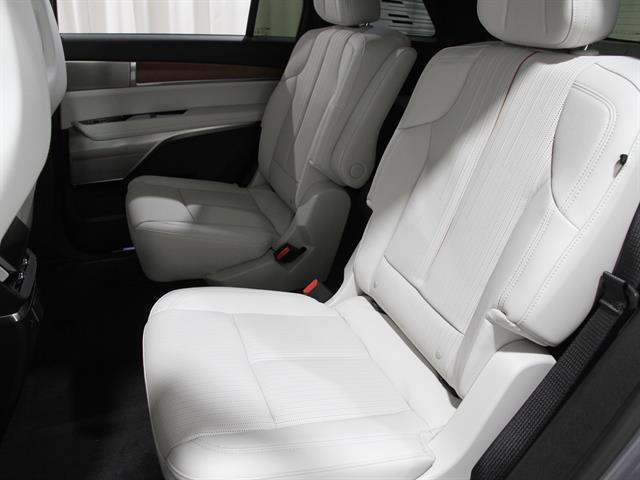 new 2026 Cadillac VISTIQ car, priced at $80,515