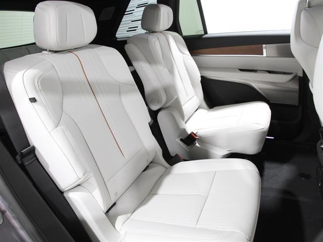 new 2026 Cadillac VISTIQ car, priced at $80,515