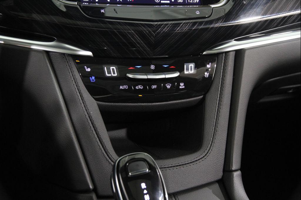 new 2025 Cadillac XT6 car, priced at $56,760