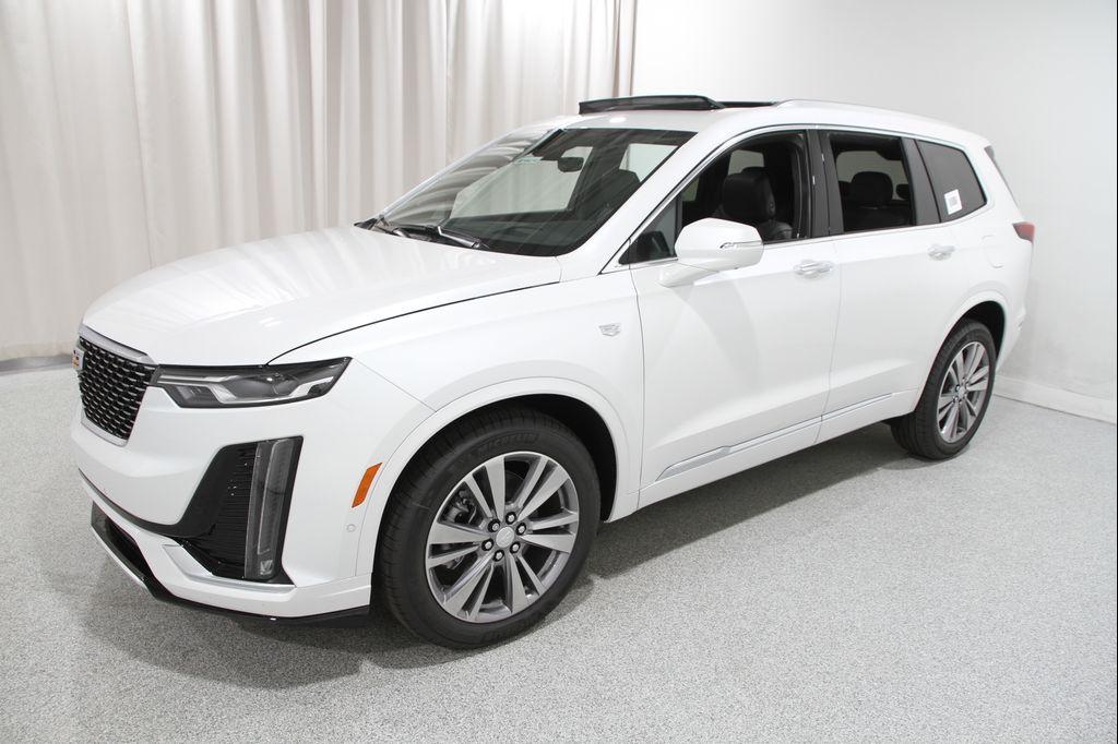 new 2025 Cadillac XT6 car, priced at $56,760