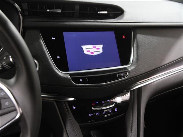 used 2022 Cadillac XT5 car, priced at $32,490