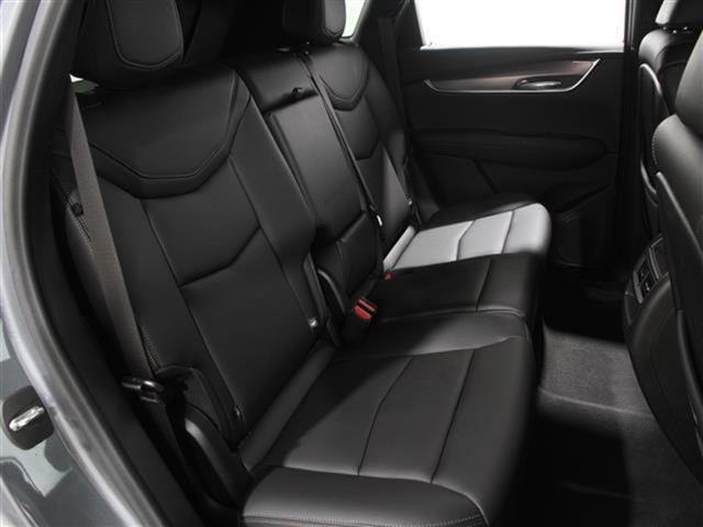 used 2022 Cadillac XT5 car, priced at $32,490