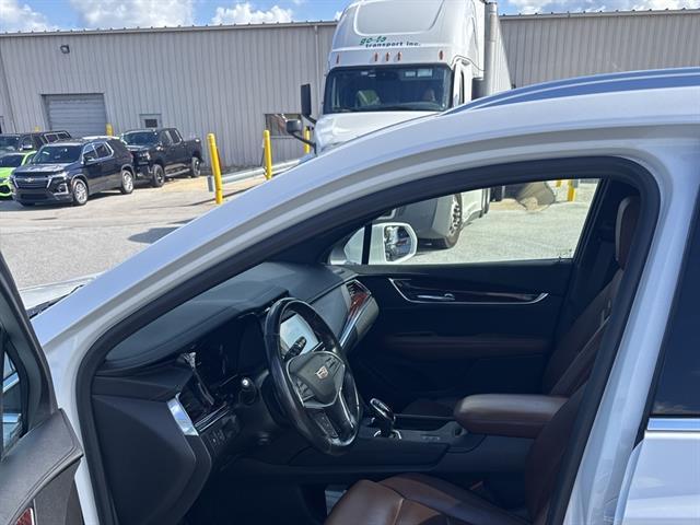 used 2019 Cadillac XT5 car, priced at $24,990
