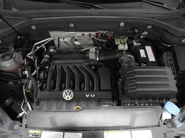 used 2021 Volkswagen Atlas car, priced at $15,899