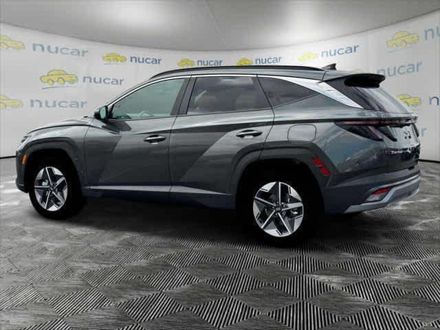 new 2025 Hyundai TUCSON Hybrid car, priced at $35,804