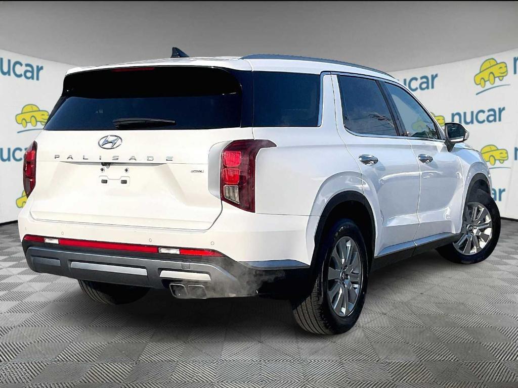 used 2024 Hyundai Palisade car, priced at $32,300