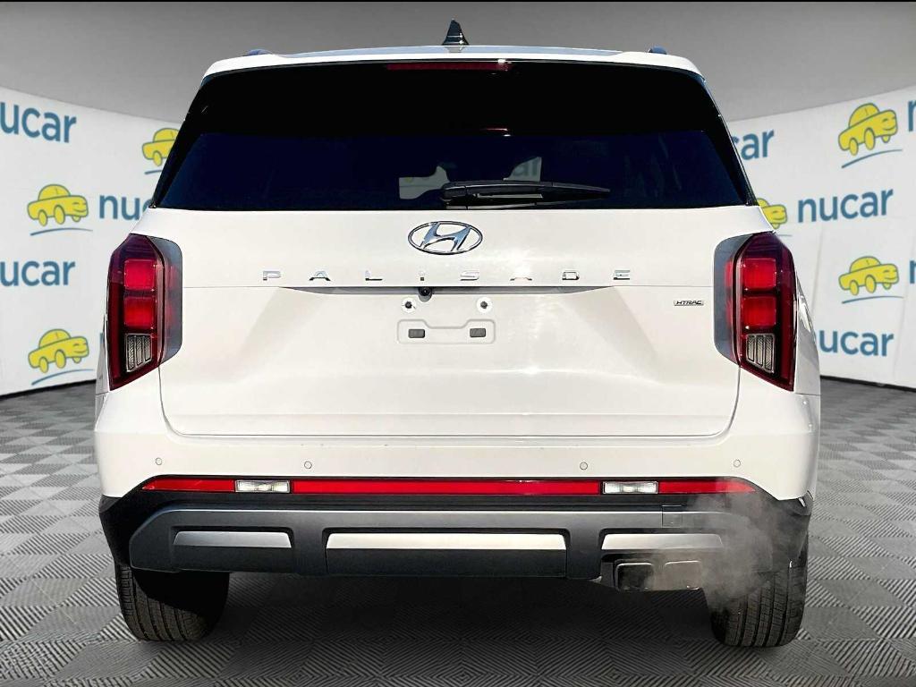used 2024 Hyundai Palisade car, priced at $32,300