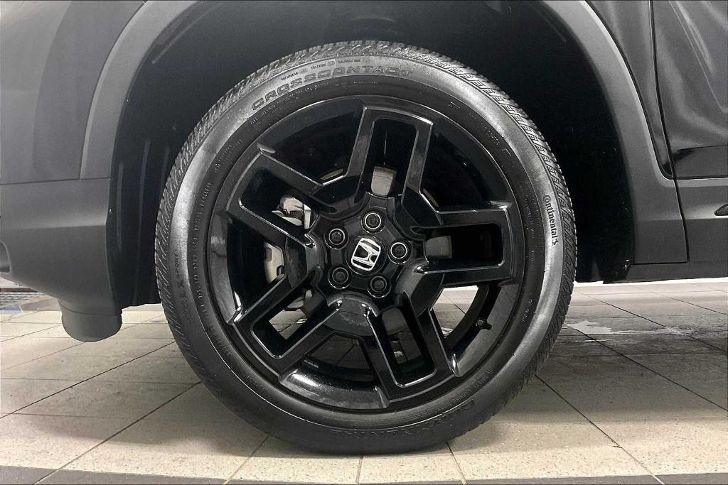 used 2025 Honda Passport car, priced at $45,900