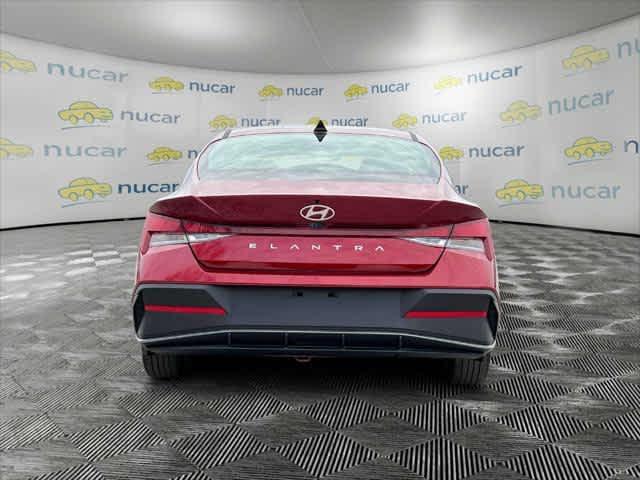 new 2024 Hyundai Elantra car, priced at $23,655