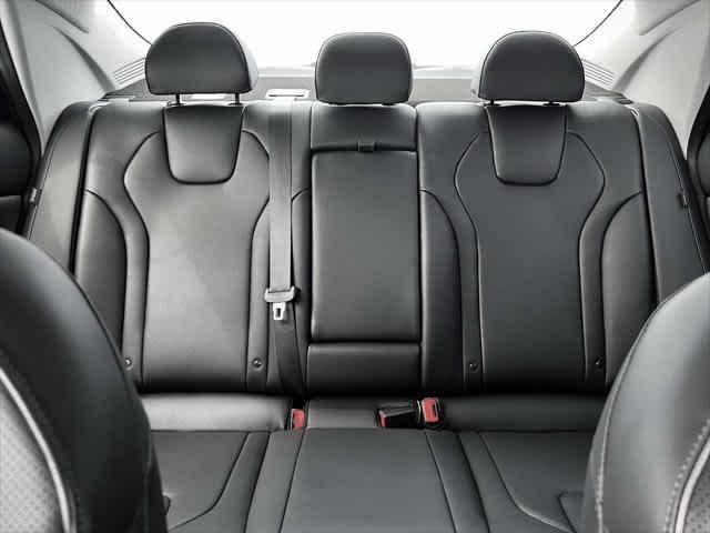 new 2025 Hyundai Elantra car, priced at $26,075