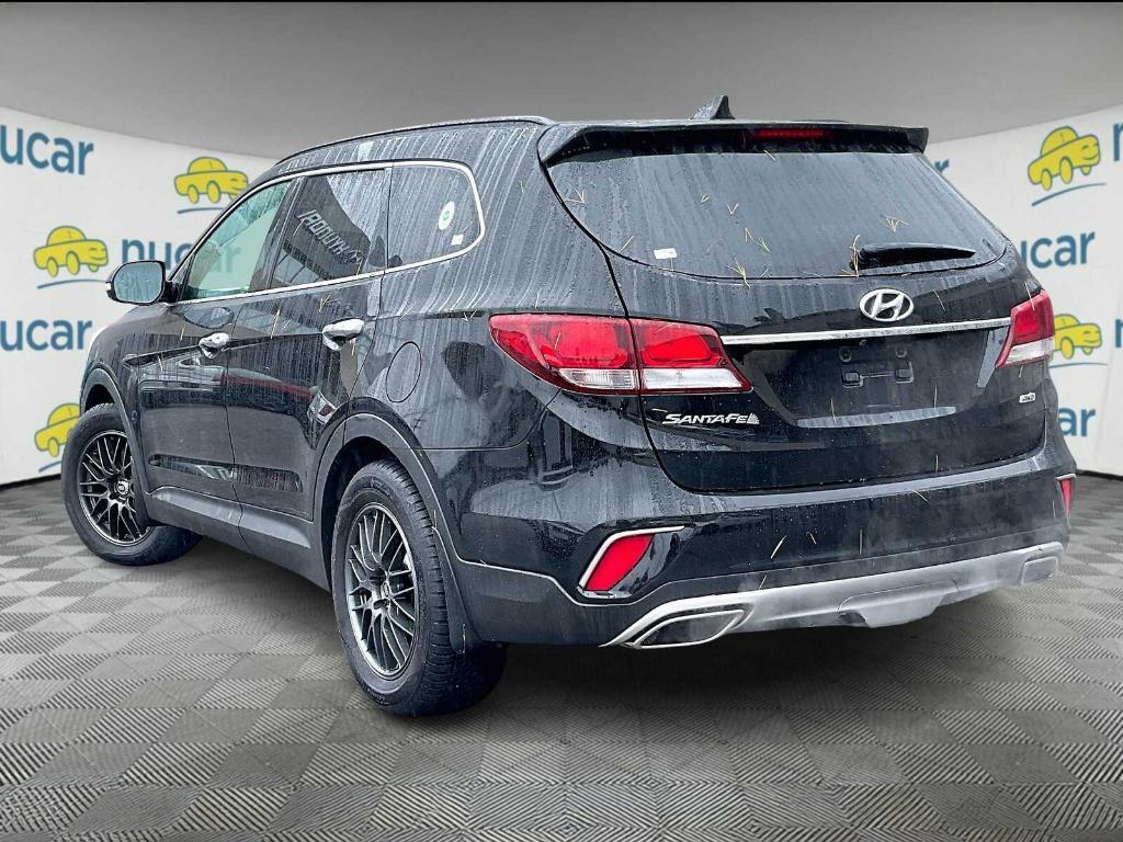 used 2018 Hyundai Santa Fe car, priced at $17,900