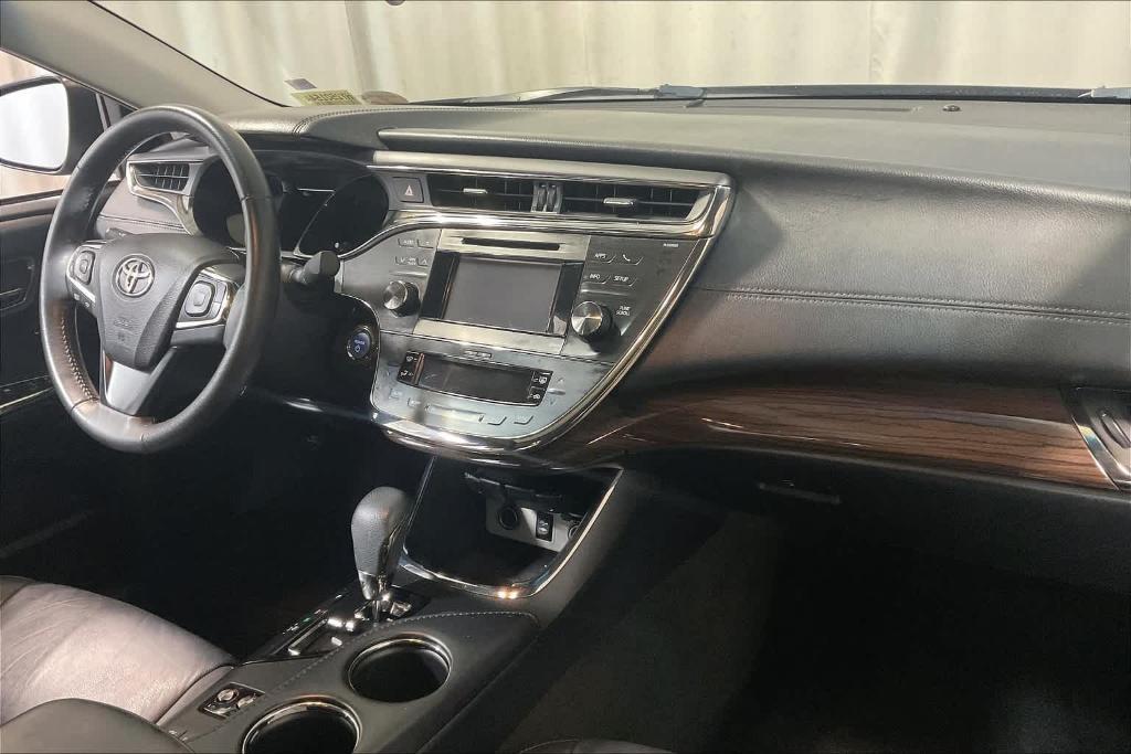 used 2014 Toyota Avalon Hybrid car, priced at $16,500