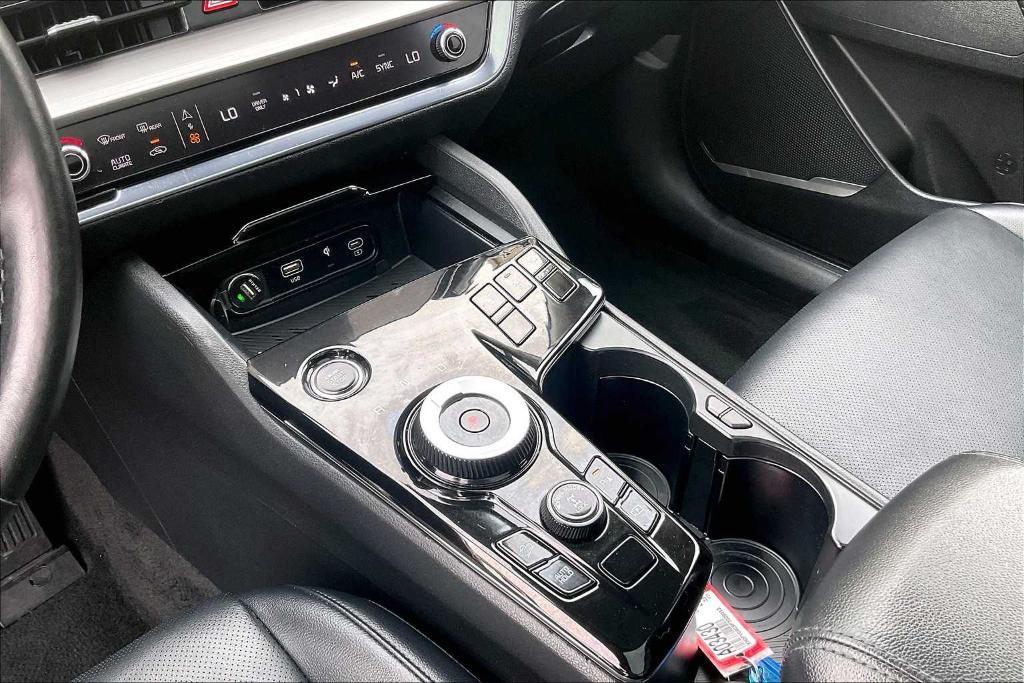 used 2023 Kia Sportage Hybrid car, priced at $26,400