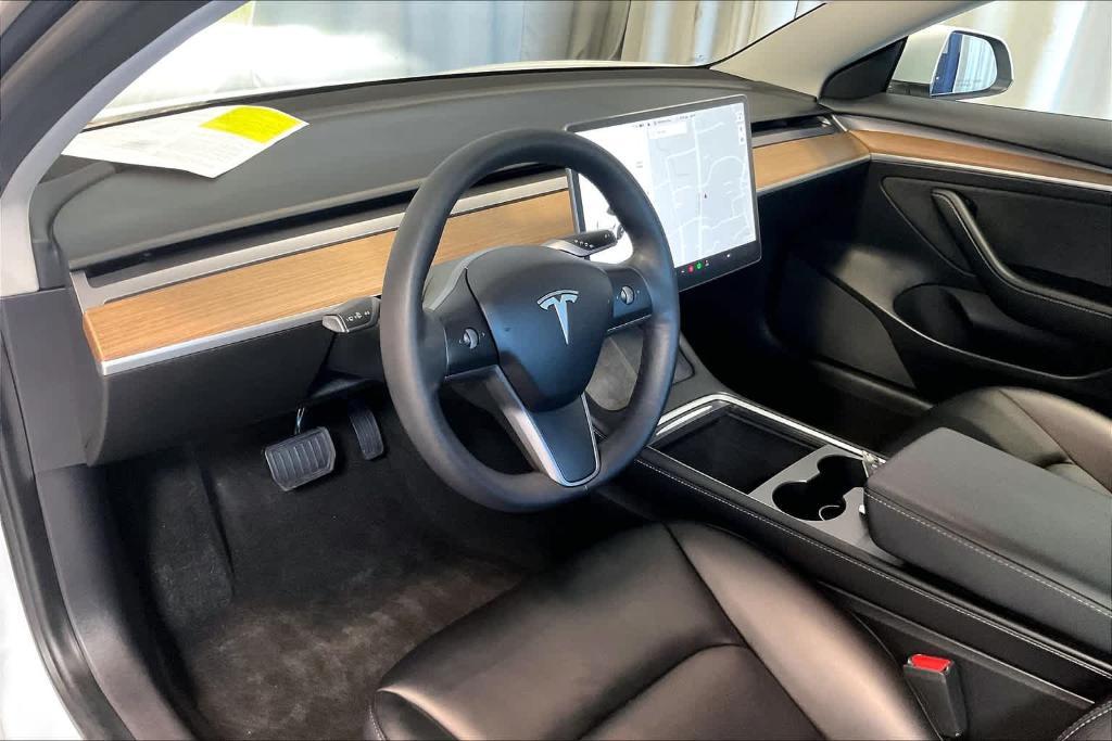 used 2021 Tesla Model 3 car, priced at $27,400