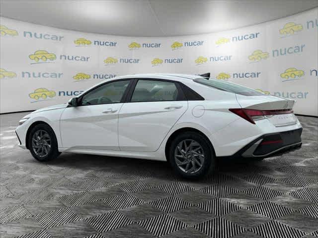 new 2024 Hyundai Elantra car, priced at $24,110