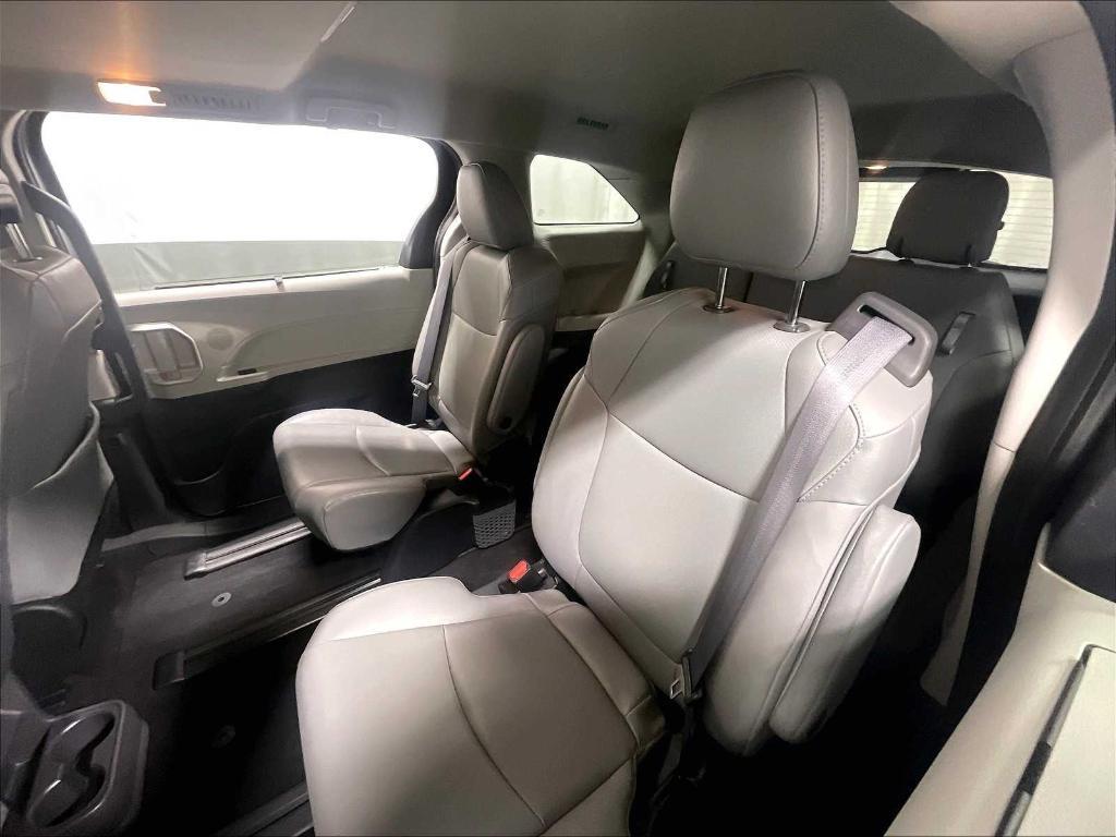 used 2022 Toyota Sienna car, priced at $38,300