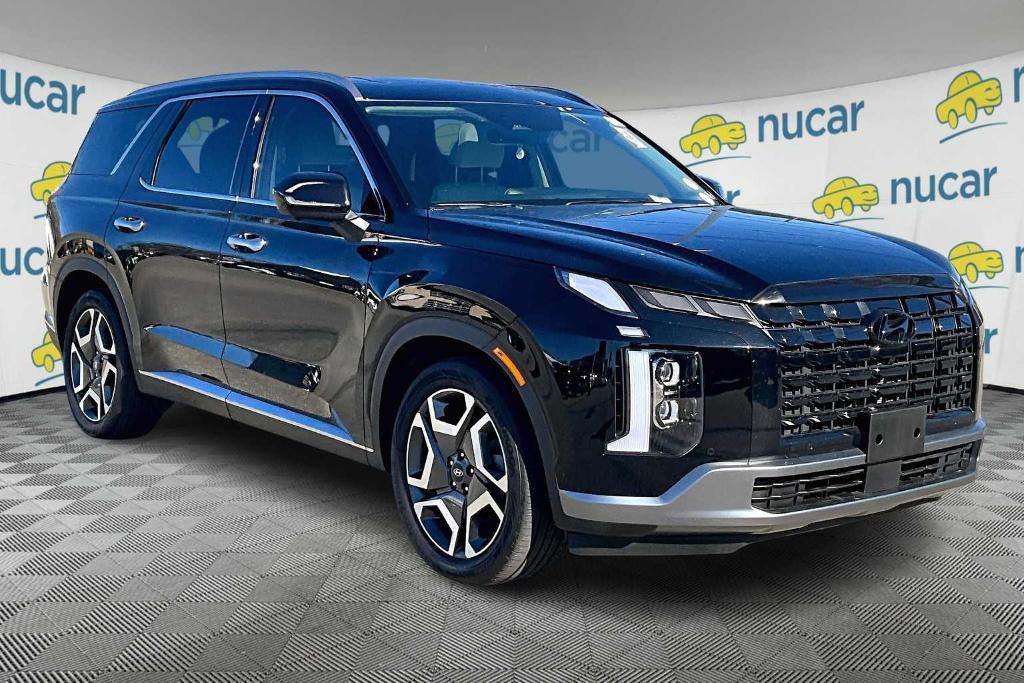 used 2025 Hyundai Palisade car, priced at $43,900