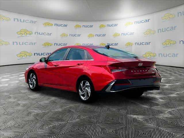 new 2025 Hyundai Elantra car, priced at $26,060