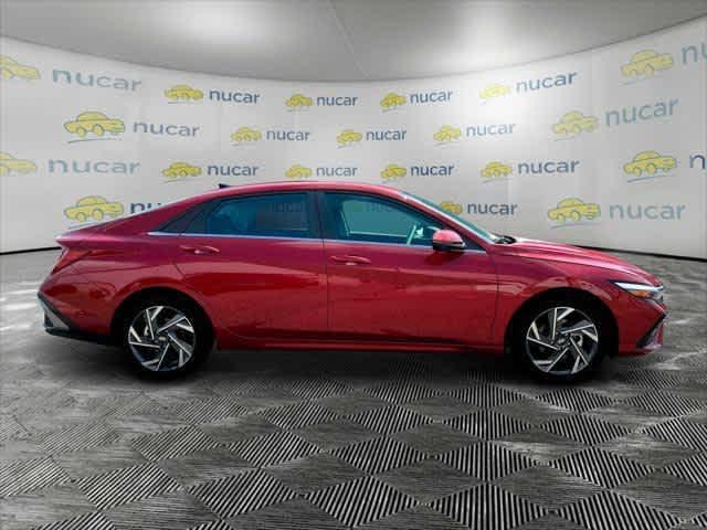 new 2025 Hyundai Elantra car, priced at $26,060