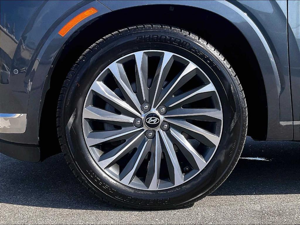 used 2024 Hyundai Palisade car, priced at $38,900