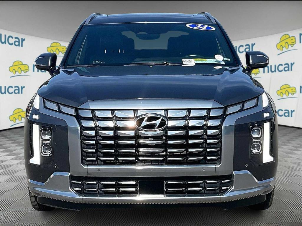 used 2024 Hyundai Palisade car, priced at $38,900